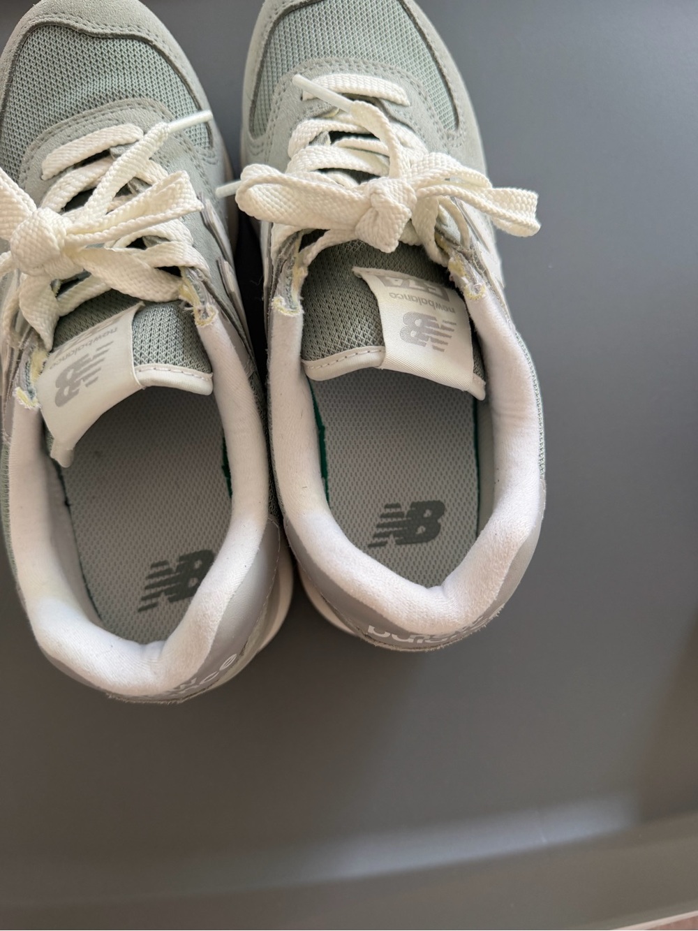 New Balance sage green and cream 574 sneakers - Picture 6 of 8